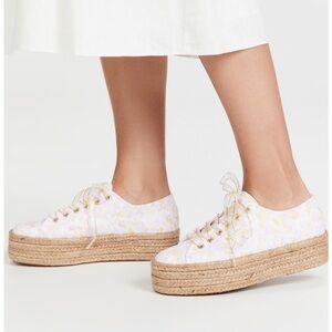 Loveshack supergas BNIB
